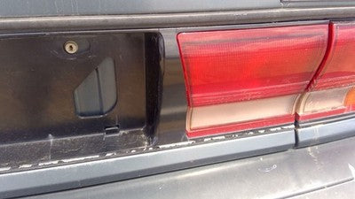 90-92 Galant Vr-4 License Plate Trim Panel From Trunk Wth Middle Tail Lights Awd