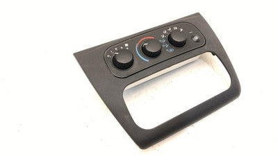 2001-2006 Dodge Stratus Temperature Control Module In Dash Heater Ac Head Unit