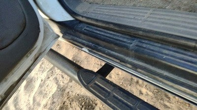 2001 Chevy Suburban Driver Left Lower Sill Step Moulding Trim Panel Oem