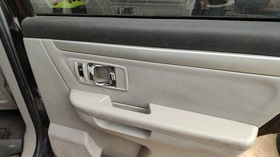 07-09 Grand Vitara Xl-7 Passenger Rear Door Trim Panel With Switches Back Gray