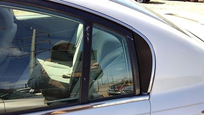 02-06 Nissan Altima Driver Left Rear Vent Window Back Door Glass With Frame Oem