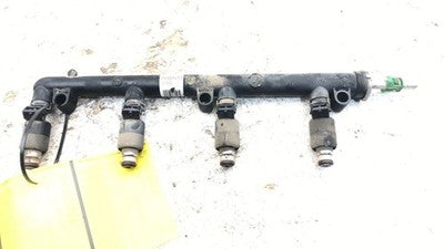 96-01 Saturn Sl2 Dohc Complete Fuel Rail With Injectors Set Loaded Oem 21007592