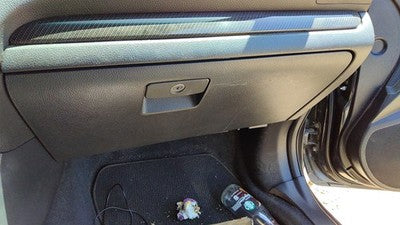 15-16 Subaru Wrx Glove Box Assembly Complete Door With Latch Cbl30 Carbon Black