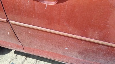 05-08 Cobalt Passenger Right Front Moulding From Door Oem Trim Strip Orange 56U