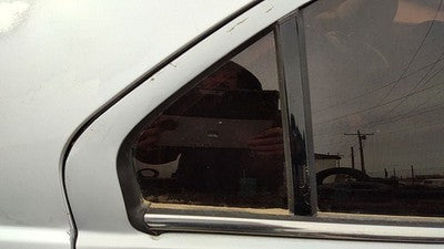 06-12 Ford Fusion Passenger Right Rear Vent Window Back Door Glass With Frame