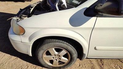 2001-2007 Dodge Caravan Driver Left Front Fender Oem White Pw1 05018443Aa