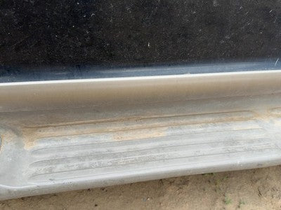 1997-2002 Ford Expedition Passenger Right Rear Lower Moulding From Door Oem
