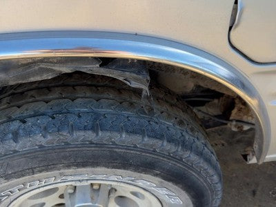 1991 Isuzu Pup Passenger Right Rear Wheel Flare Moulding Oem Back Silver