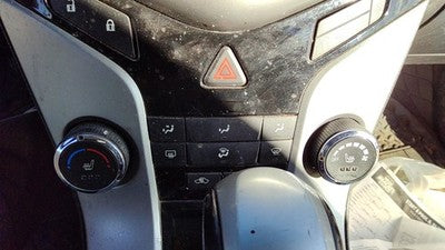 2012-2016 Chevy Cruze Temperature Control Module In Dash Heater Ac Head Unit Oem