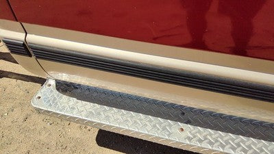 1992 Gmc Sierra 2500 Passenger Right Front Moulding From Door Oem Trim Strip
