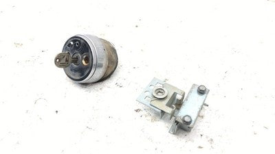 1984 Jeep Grand Wagonner Backglass Power Window Switch Rear Oem