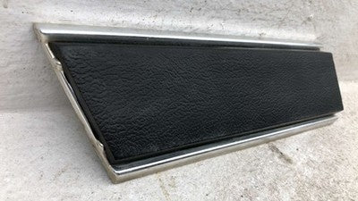1989 Dodge D100 Driver Left Fender Rear Moulding Trim Strip Oem