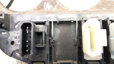 2000-2001 Mercedes Benz Ml320 Trim Bezel Around Radio Surround Dash Panel Oem