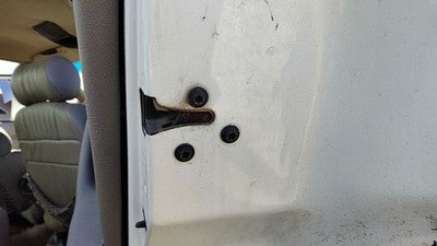 1994 Pontiac Bonneville Passenger Right Rear Door Latch With Rods/cables Back