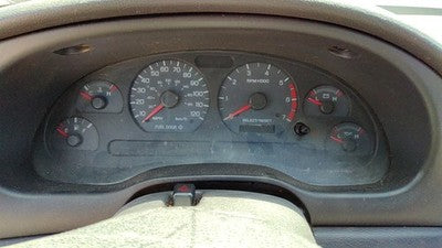2002-2004 Ford Mustang Speedometer Cluster Instrument Gauges Panel Oem Dash 3.8L