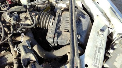 99-04 Buick Regal Complete Air Intake Cleaner Filter Box Housing With Tube 3.8L