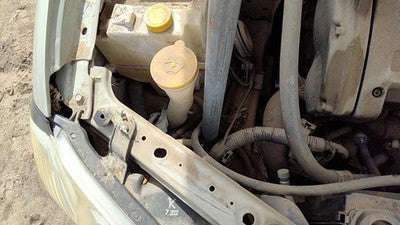95-03 Nissan Maxima Windshield Washer Fluid Reservoir With Pump Oem Wiper Tank