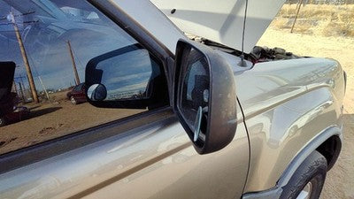 2000-2004 Nissan Xterra Passenger Right Side Mirror Door Mounted Oem Power