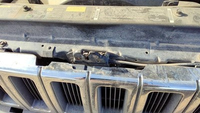 1993-1998 Jeep Grand Cherokee Hood Latch Assembly With Bracket Oem 55254771