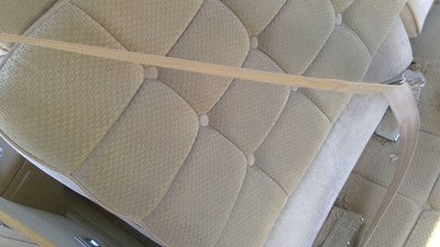 1985 Olds 88 Passenger Right Front Seat Belt Retractor Oem Shoulder Tan
