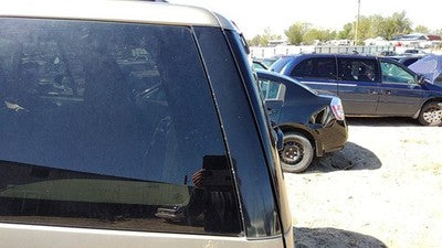 2001 Ford Expedition Driver Left Rear Moulding On Quarter Panel Oem