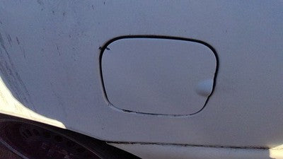 1997-2005 Buick Century Fuel Tank Door With Hinge Gas Lid Oem Filler White