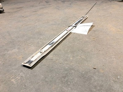 00-03 Sentra Passenger Right Rear Moulding On Door Back Trim Strip White Qm1