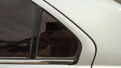 2006-2012 Ford Fusion Driver Left Rear Vent Window Back Door Glass With Frame