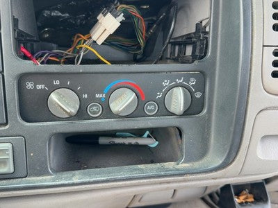 96-99 Silverado 1500 Temperature Control Module In Dash Heater Ac Head Unit Oem