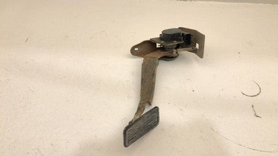 2002 Chevy Silverado 2500 Gas Pedal Accelerator Assembly Throttle Oem