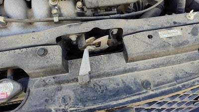 2002-2005 Honda Civic Hatchback Si Hood Latch Assembly With Bracket Oem
