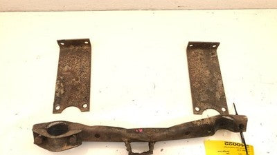 1970 71 Nissan 240Z Rear Carrier Rear Crossmember Bracket Oem Control Arm Mount