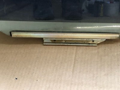 1998-2002 Toyota Corolla Driver Left Rear Side Window Door Glass Oem Back