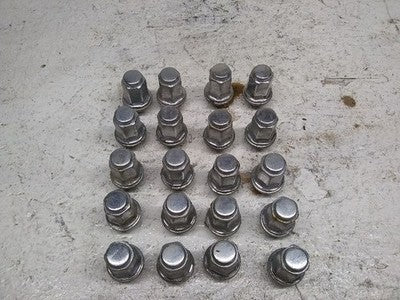 2001 Toyota Highlander Oem Lug Nut Set Nuts 20 Wheel Bolts