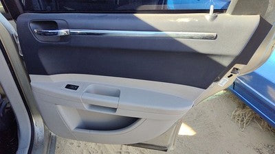 05-07 300 Passenger Right Rear Door Trim Panel With Switches Back Gray D1