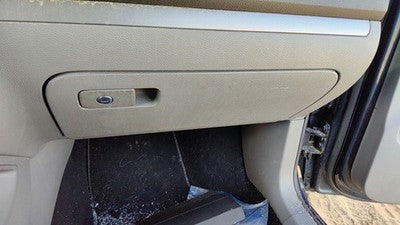 2005 06 Vw Jetta Glove Box Assembly Complete Door With Latch Oem Gray
