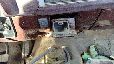 1983 Gmc Sierra C3500 Ash Tray Assembly Oem Slide Out Dash