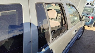 99-04 Grand Cherokee Passenger Right Rear Vent Window Back Door Glass With Frame