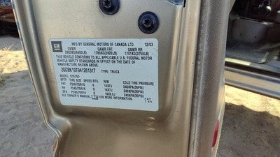 2004 Silverado 1500 Windshield Wiper Transmission Linkage Oem 15812088