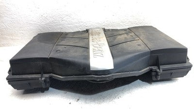 2003-2005 Mercedes C240 Air Cleaner Filter Box Oem Intake Housing Awd