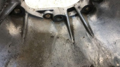 1984-1994 Toyota Pickup Hilux Bell Housing Oem Mt 22Re 4X4 Hairline Crack 58040