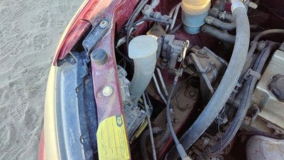 03-06 Outlander Windshield Washer Fluid Reservoir With Pump Wiper Tank