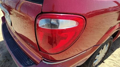 2004-2007 Chrysler Town Country Passenger Right Tail Light Brake Lamp Oem Rear
