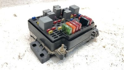 1999 Chevy S10 Blazer Engine Fuse Box Power Distribution Panel Oem 4.3L 15328840