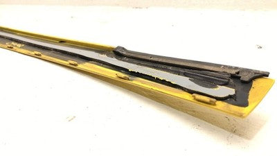2004 Chevy Cavalier Lh Drive Left Rear Moulding On Quarter Panel Oem Yellow 34u