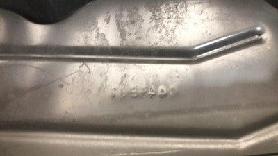1996-2000 Dodge Caravan Front Left Valve Cover 3.3L 4781449Aa