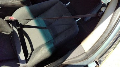 06-08 Grand Prix Driver Left Front Seat Belt Retractor Shoulder Ebony 19B
