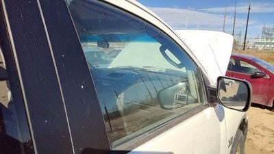 2004-2007 Nissan Titan Passenger Right Front Side Window Door Glass Oem