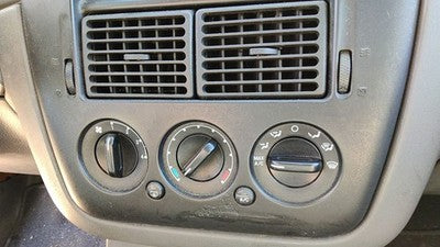 2002-2006 Ford Explorer Temperature Control Module In Dash Heater Ac Head Unit