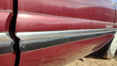 98 Buick Lesabre Passenger Right Front Moulding From Door Trim 51B Bordeaux Red